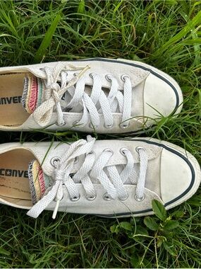 Converse woman’s' White Low Top Canvas Sneakers